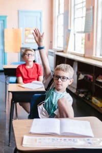 enfants hypermétropes école
